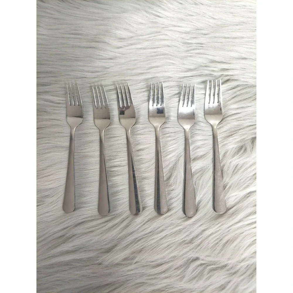 IKEA Lot of 6 pcs 18/8 Stainless Steel Salad Forks Rounded handle 6 1/2